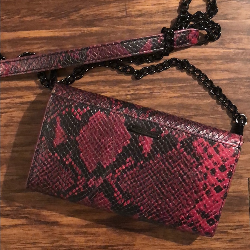 Rebecca Minkoff wallet on a chain - Picture 8 of 8